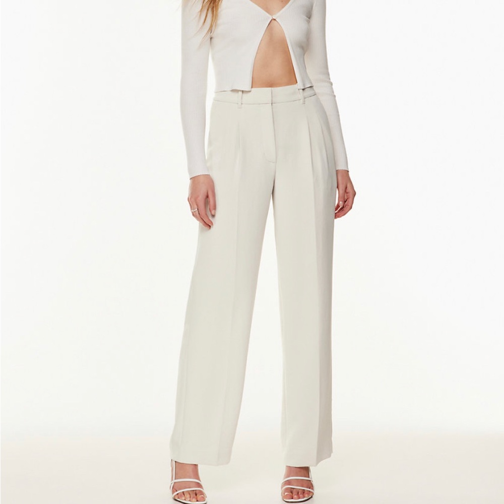 Aritzia effortless pants